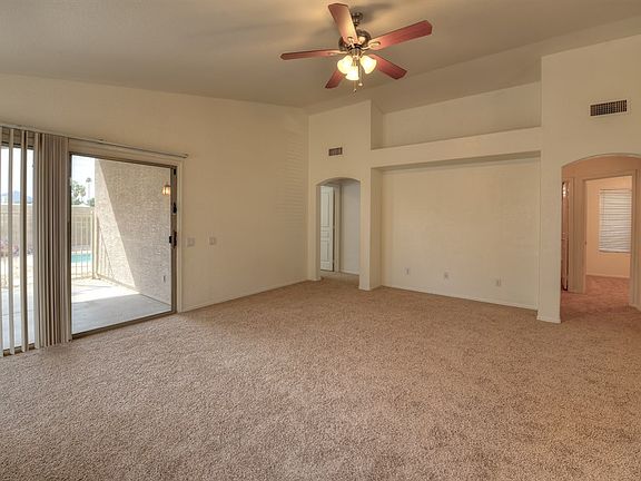 3rd image of 3115 E Captain Dreyfus Ave