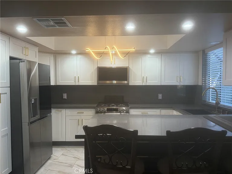 5727 Etiwanda Ave #3 — Photo 23