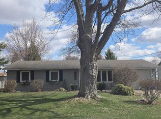 4220 Oak St, Woodburn, IN 46797