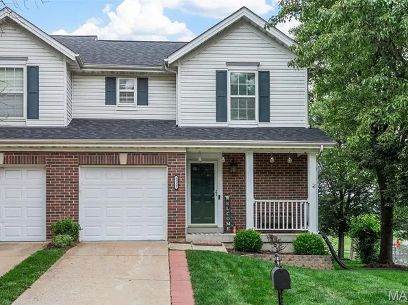 1332 Big Bend Crossing Dr, Valley Park, MO 63088