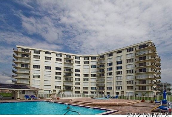 4th image of 3600 S Oceanshore Blvd