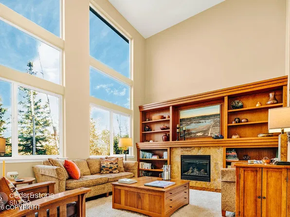 17729 Shasta Cir, Eagle River, AK 99577