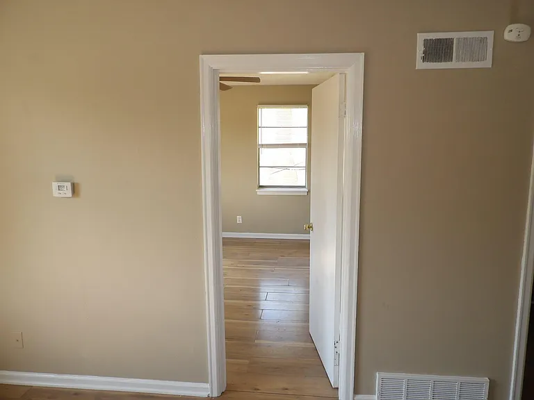 720 Woodland Ave #7 — Photo 22