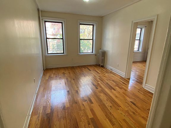 3rd image of 343 Fairmount Ave APT 4