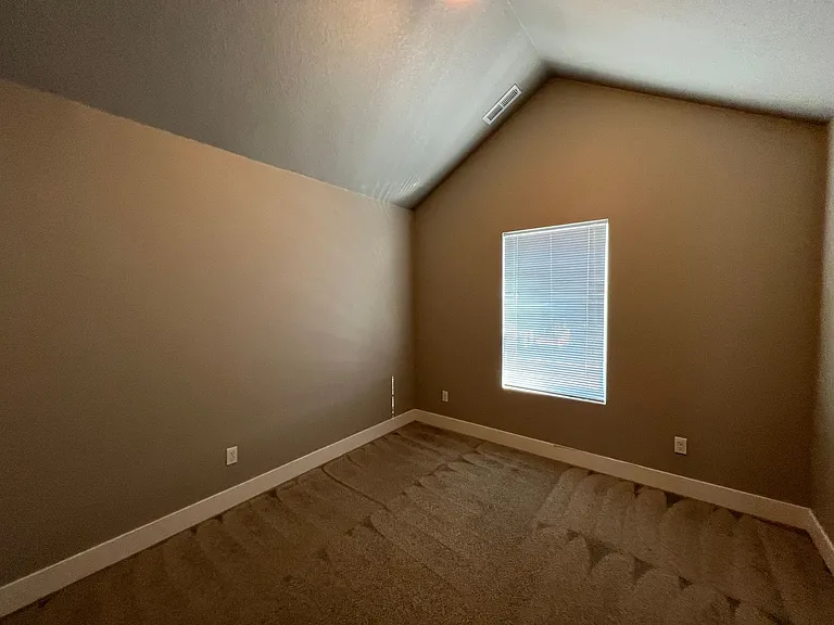 1908 Alder St — Photo 19