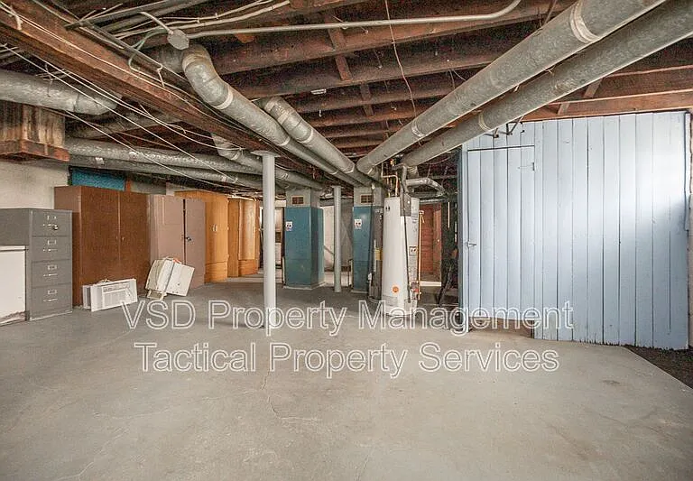 12339 Chesterfield Ave #3 — Photo 5
