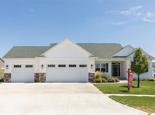 2045 Addison Ct, Marion, IA 52302