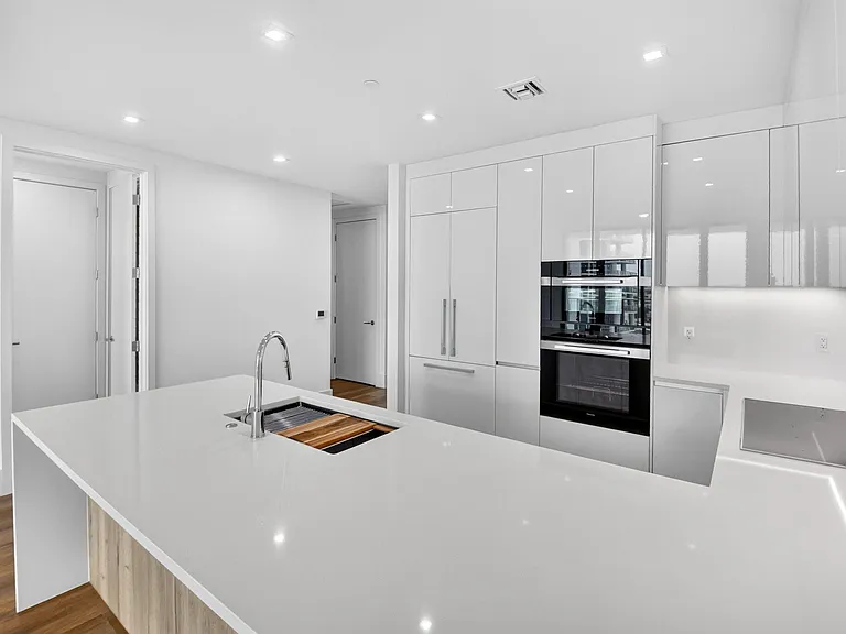 220 Lake Shore Dr #1511 — Photo 13