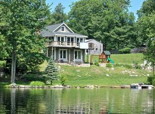 51 Lincoln Point Rd, Charlton, MA 01507