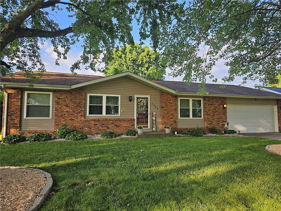 1st image of 2943 E Empire Dr