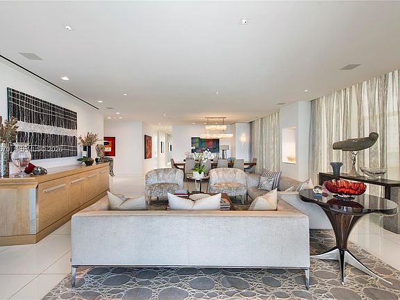 3rd image of 9705 Collins Ave #Bal