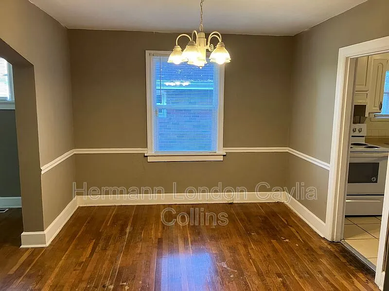 2 bed, 1.5 bath, 1028 sqft, $1,285 — Photo 4
