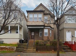 621 Court St, Elizabeth, NJ 07206