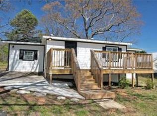 5210 Chattahoochee St, Flowery Branch, GA 30542