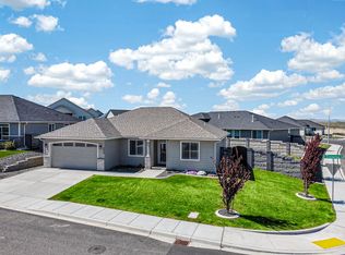 3304 S Zimmerman St, Kennewick, WA