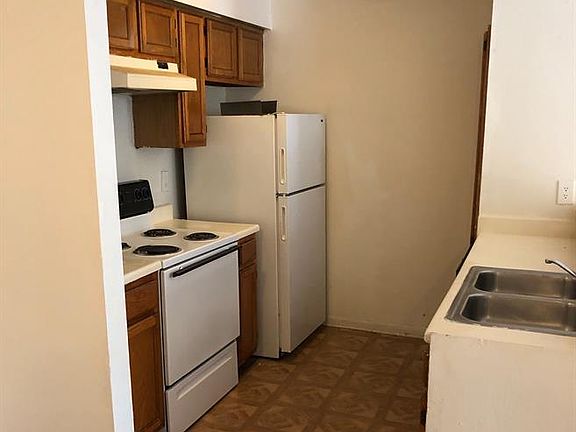 5th image of 10001 Westpark Dr APT 52