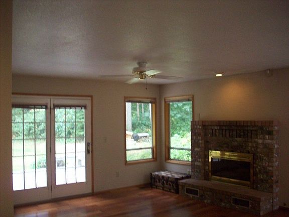 4th image of 808 123rd Street Ct NW