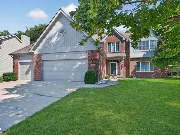 8642 Black Stone Xing, Avon, IN 46123