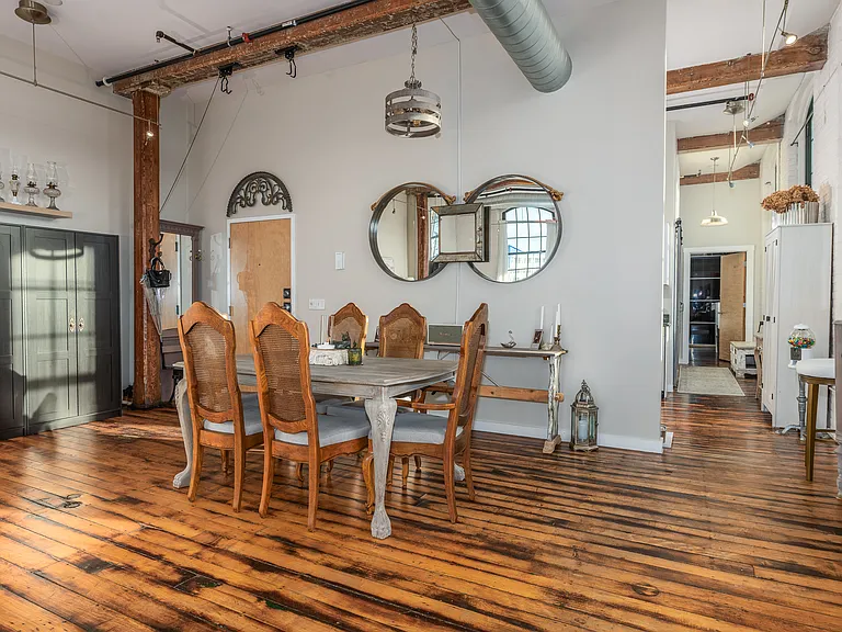 28 Bayley St #301 — Photo 7