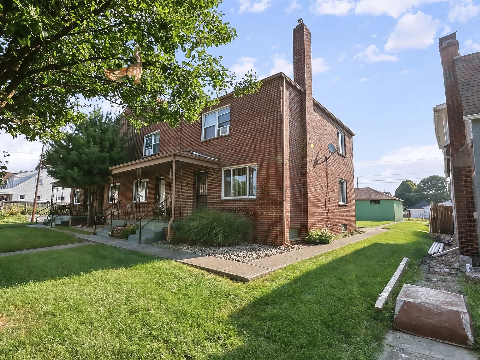 2 bed, $1,200 — Photo 3
