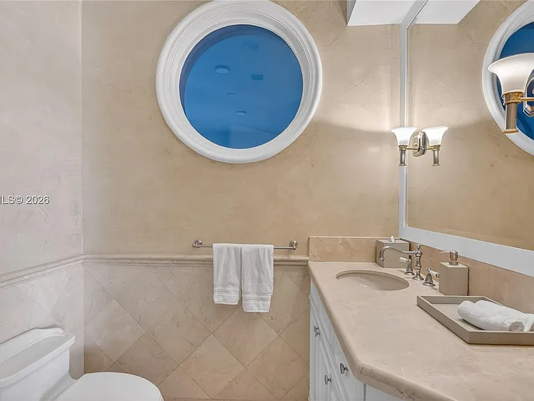 260 Cape Florida Dr — Photo 104