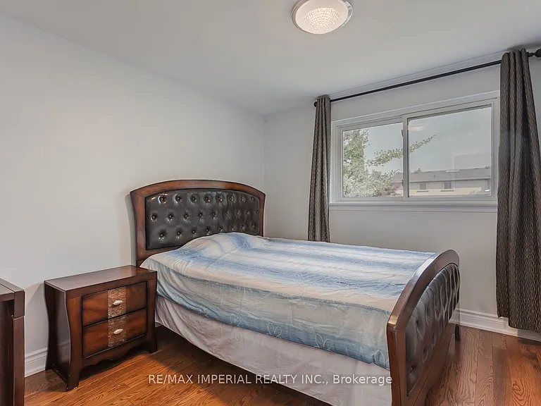 48 Carlton Rd — Photo 19