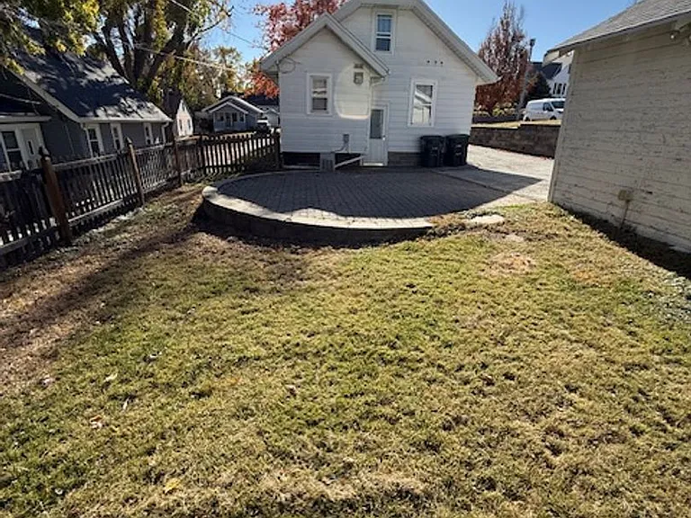 5540 Pine St — Photo 20