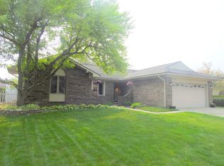 6865 Woonsocket St, Canton, MI 48187