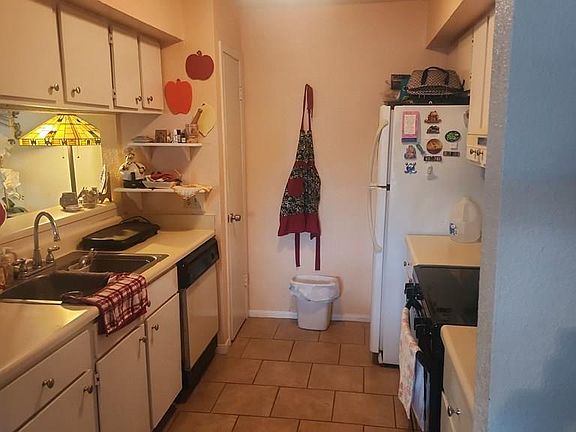 2nd image of 4601 Carmen Ave