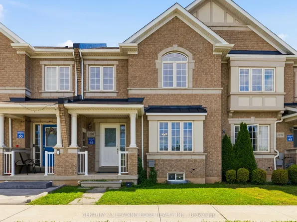 3201 Neyagawa Blvd, Oakville, ON L6M 0N7