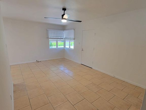 3rd image of 2141 E Osborn Rd