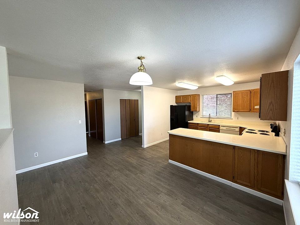 1st image of 5606 Mount Clemens Way