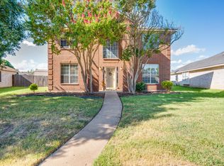 440 Beard Dr, Cedar Hill, TX 75104