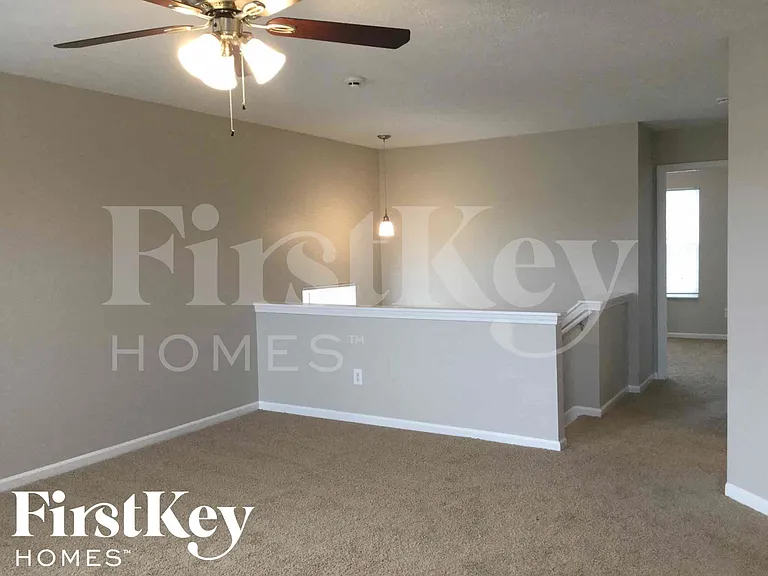 6914 Governors Point Blvd #B — Photo 11