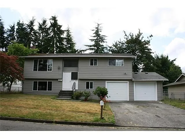 11223 SE 225th St photo 1