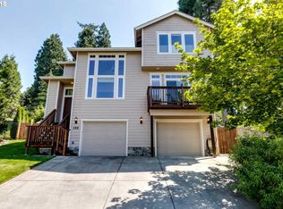 288 S 67th Ct, Springfield, OR 97478