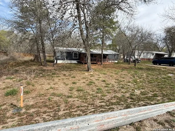 4015 Waterwood Pass LOT 1, Elmendorf, TX 78112