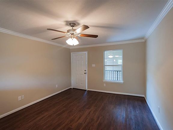 3rd image of 1222 Heights Blvd APT 8