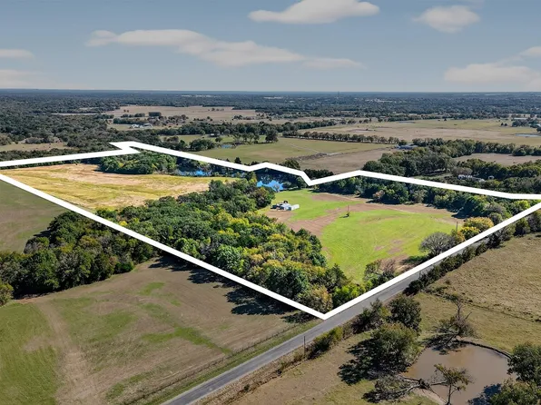 912 Bewley Rd, Whitesboro, TX 76273