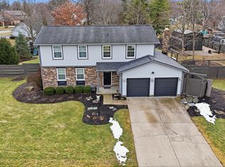 11324 Wood Creek Dr, Carmel, IN 46033