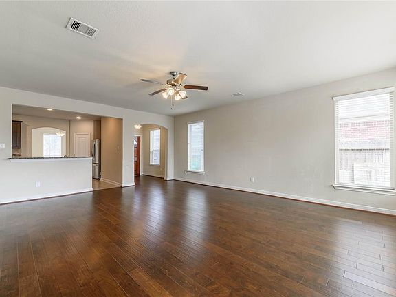 4th image of 19015 Sweet Springs Ln