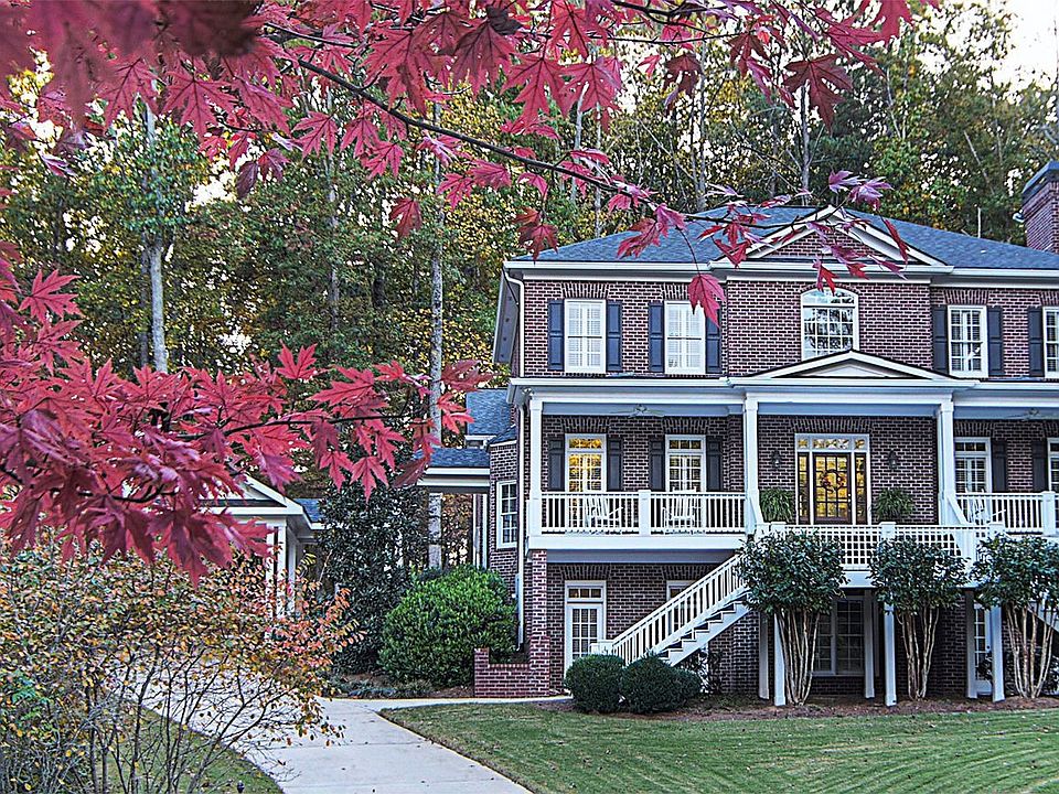 1190 Spring Lake Dr.
