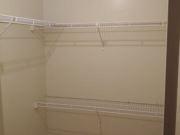 4th image of 1607 Bellingrath Dr
