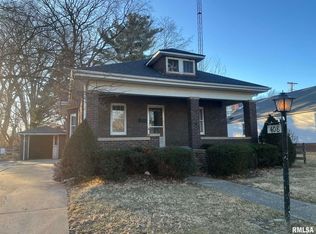 408 S Johnson St, Macomb, IL 61455