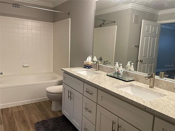 3rd image of 18385 Bridle Club Dr