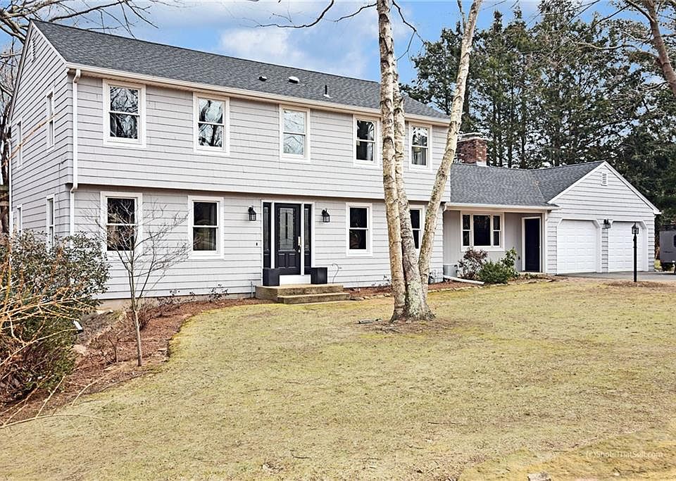 1st image of 40 Adirondack Dr