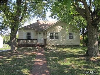 2nd image of 9927 Saint Martha Ln