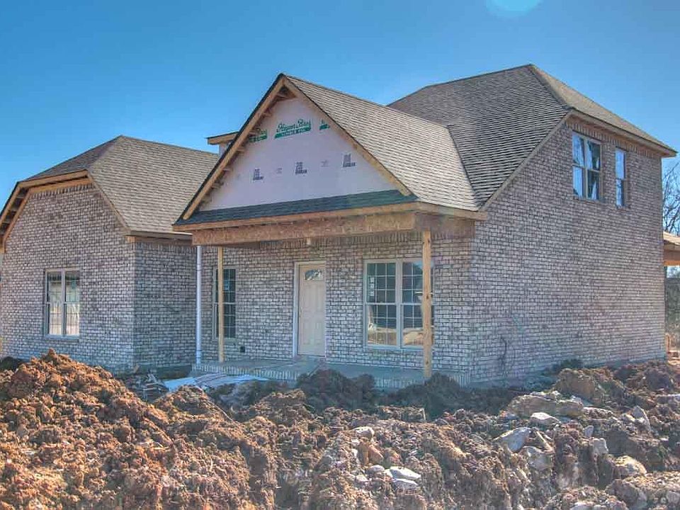 2nd image of 2015 Faulkner Springs Dr