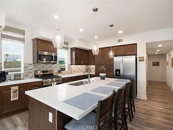 2830 Wagon Wheel Rd #202, Oxnard, CA 93036