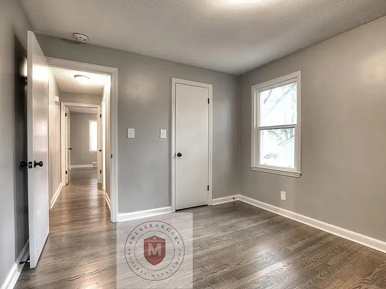 2501 W 75th Pl — Photo 13
